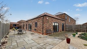 Photo 16- click for photo gallery